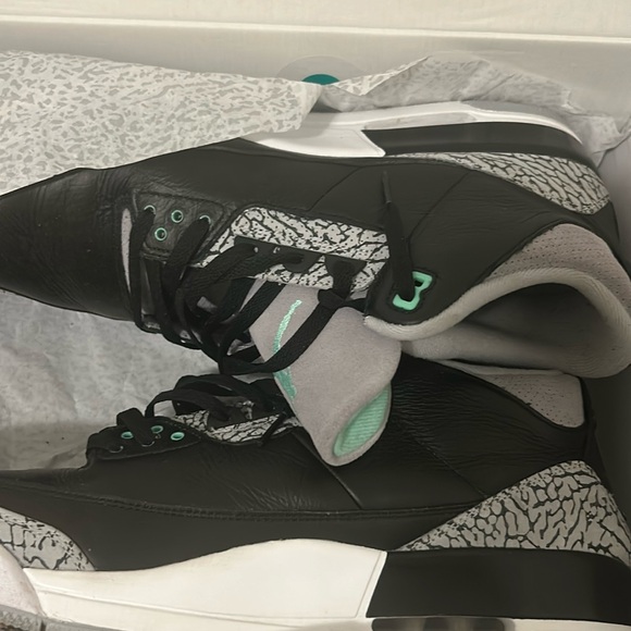 Don’t need them anymore I got a different pair same color...